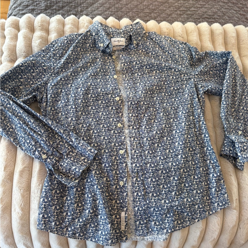 Men’s Goodfellow & Co Floral Blue Shirt Size Large in slim fit